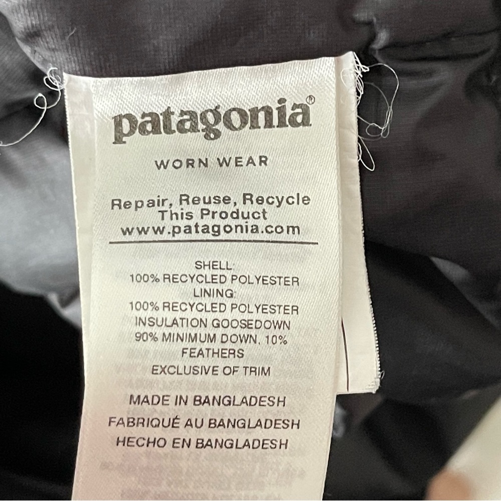 ❌Sold❌ Patagonia Down Sweater Jacket Black - Men's size XL Lightweight puffer - Picture 10 of 13